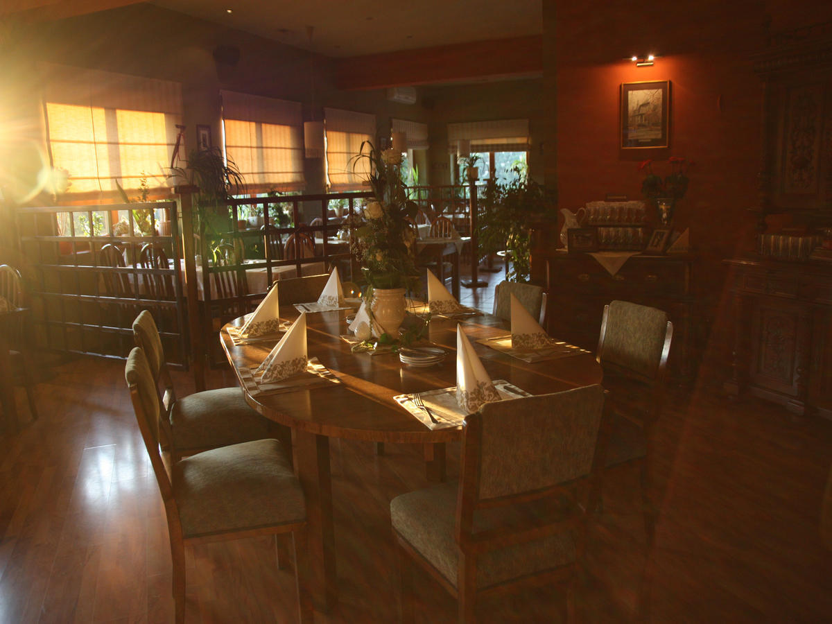 Hotel Kochanow Kochanow  المظهر الخارجي الصورة
