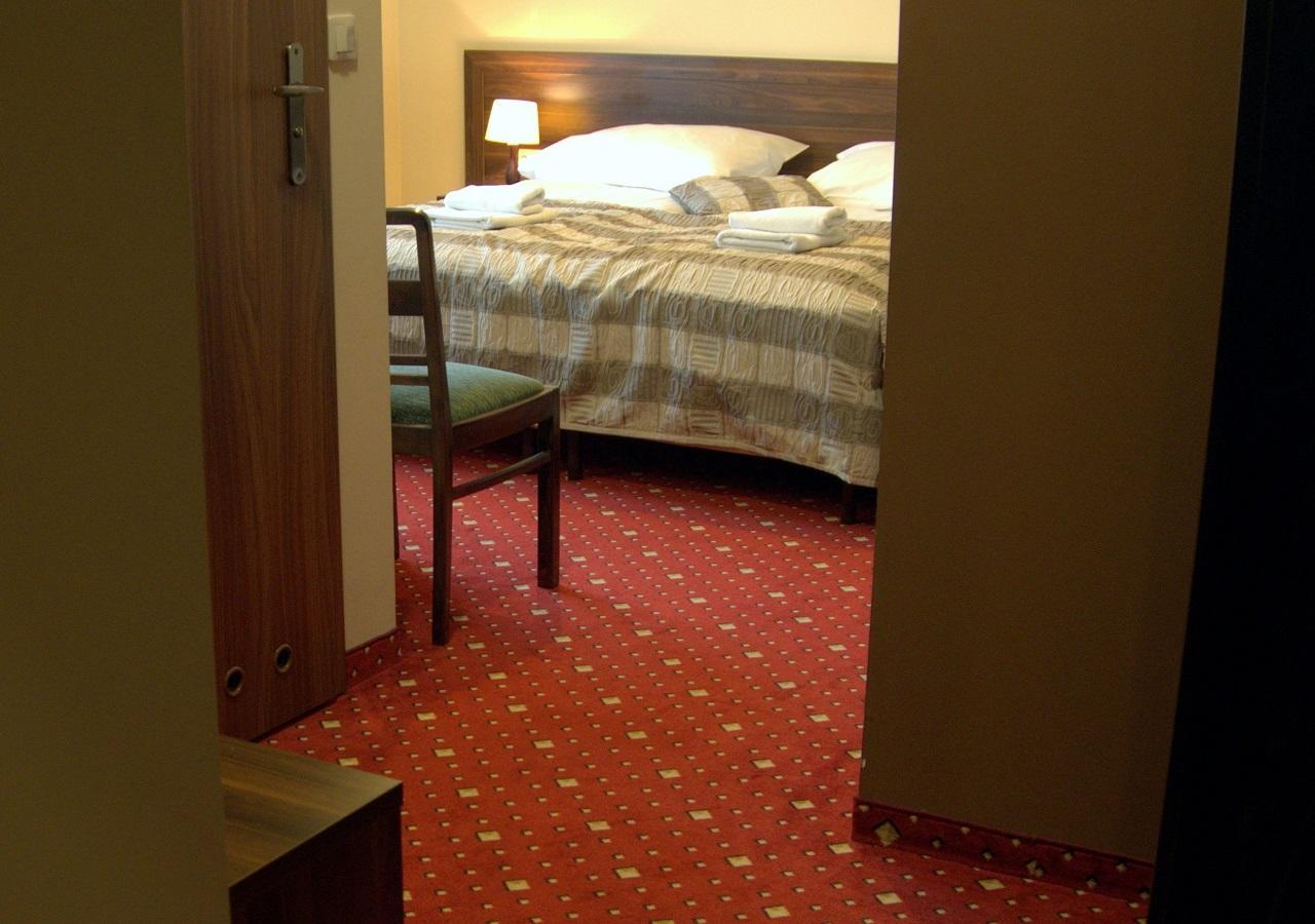 Hotel Kochanow Kochanow  المظهر الخارجي الصورة