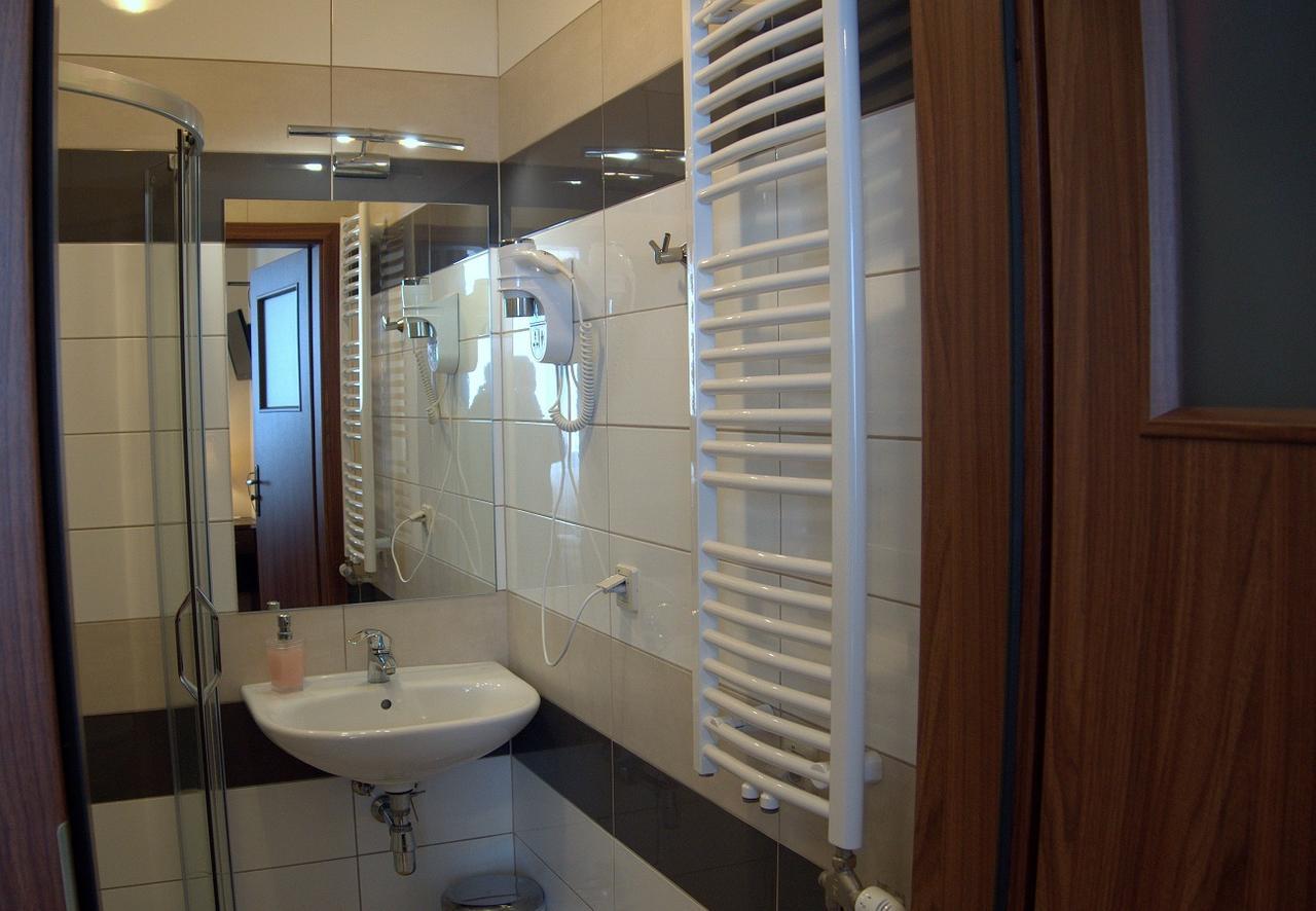 Hotel Kochanow Kochanow  المظهر الخارجي الصورة