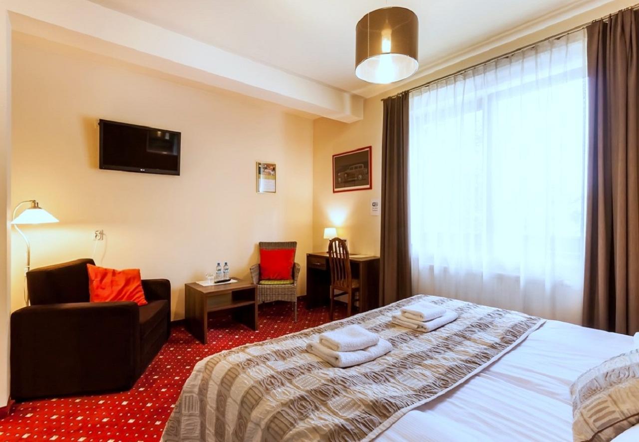 Hotel Kochanow Kochanow  المظهر الخارجي الصورة