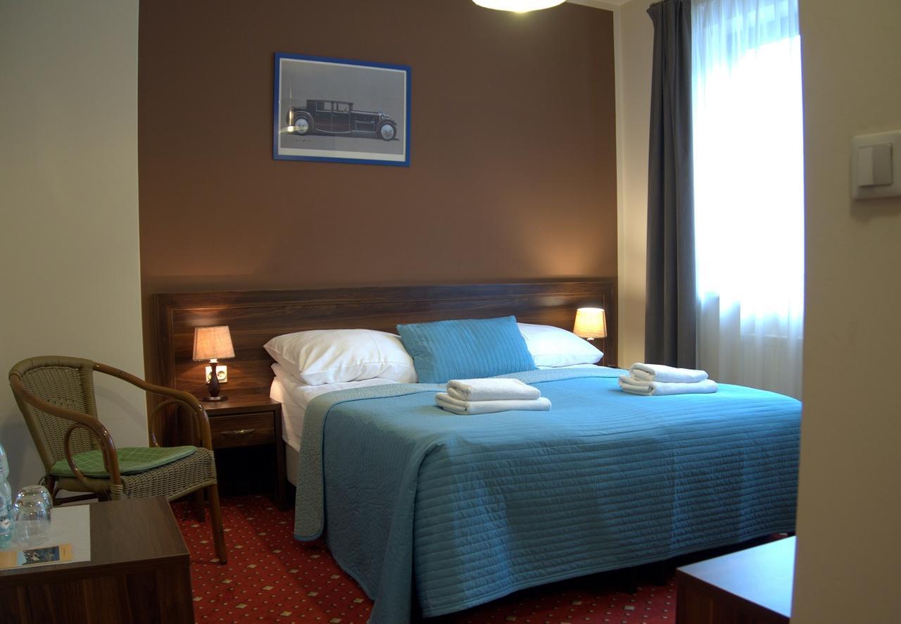 Hotel Kochanow Kochanow  المظهر الخارجي الصورة