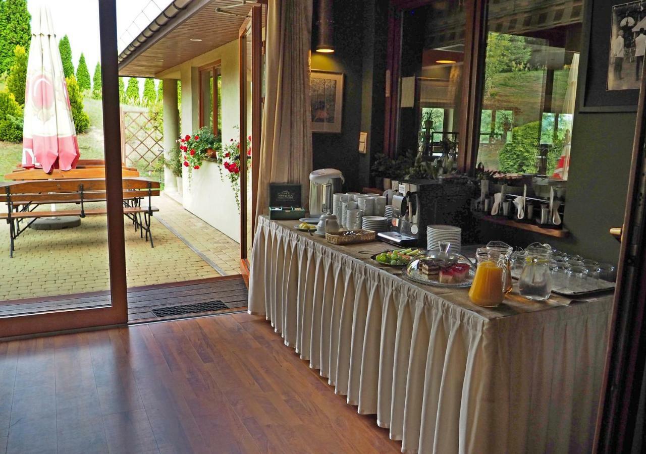 Hotel Kochanow Kochanow  المظهر الخارجي الصورة